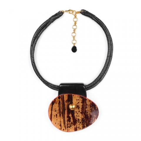 Колье из банановой коры, кожи, черного рога и смолы MARIE GALANTE 15--40050