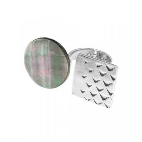 Кольцо из таитянского черного перламутра WORKSHOP 19--22315