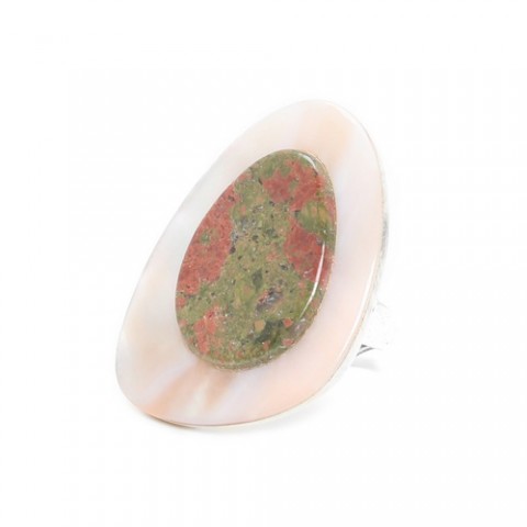Кольцо из унакита, перламутра и розовой ракушки NATURALISTE 19--23644